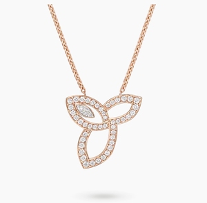 สร้อยคอรูปปมเซลติกประดับเพชรทรงกลมและทรงมาร์คีส์แบบฝังเพชร Trefoil Diamond Pave พรีเมียม รับรองคุณภาพจากห้องปฏิบัติการ สำหรับเธอ ทำจากโรสโกลด์ - Product Image 4