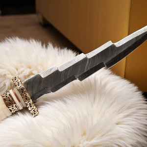 Cuchillo de Camping Multifuncional Hecho a Mano con Acero de Damasco, Mango de Plástico, Grado Industrial, Longitud Personalizable, Duradero y Ligero - Product Image 5