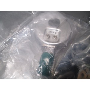 Manomètre MILLIPORE 01-0121-E 0-100 psi, 1/4" - Équipement et pièces semi-conductrices de renommée mondiale - Product Image 1
