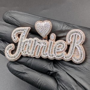 Colgante de Moissanita VVS con Baño de Rodio y Corazón, Joyería de Lujo con Letra, Regalo Unisex - Product Image 1