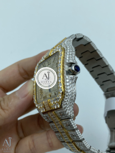 นาฬิกาควอตซ์หน้าปัดสี่เหลี่ยมแบบ Iced Out สายสแตนเลสสตีล นาฬิกาข้อมือผู้ชายแบบอนาล็อก ปุ่มกดแบบซ่อน - Product Image 4