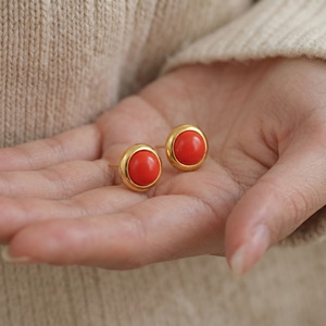 Pendientes de tuerca de coral rojo, piedra de nacimiento de marzo, hechos a mano, con engaste de bisel redondo, joyería artesanal delicada para uso diario - Product Image 2