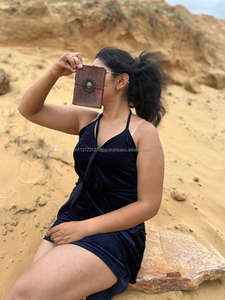 สมุดบันทึกการเดินทางแบบมีสายหนังแท้แบบดั้งเดิมพร้อมหินมีค่ากึ่งมีค่าสไตล์โบฮีเมียนแบบดั้งเดิม - Product Image 2