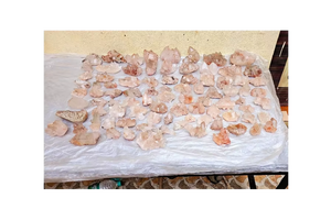 Natural <b>Pink</b> Himachal Quartz Crystal Mineral Lot Premium Specimens Display Collection Decorative <b>Healing</b> Gift Set High Quality - Product Image 2