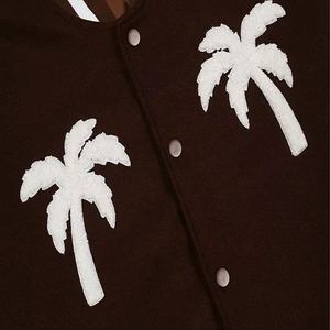 Veste universitaire de haute qualité en gros pour hommes, broderie chenille, manches en cuir, veste universitaire personnalisée de style baseball - Product Image 6