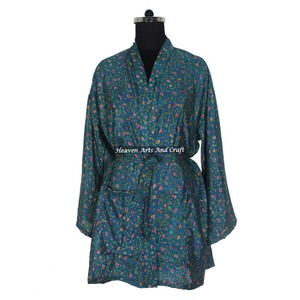 KS008 Kimono Vintage de Seda con Manga Corta, Estilo Sari, Vestido Corto Bohemio, Kimono Vintage, Vestido Corto de Dama de Honor, Estilo Bohemio - Product Image 4