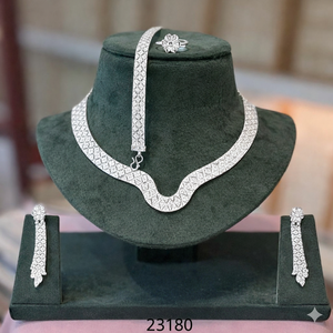 Conjunto de Collar y Pendientes con Circonitas Florales de Última Moda, Anillo para Mujer, Joyería de Compromiso y Boda, Aleación de Zinc Chapada en Oro - Product Image 5