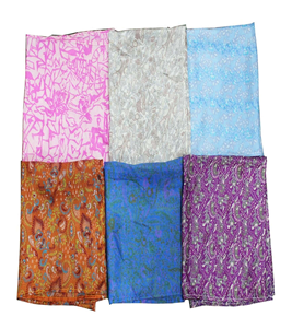 Pañuelo Floral de Seda India 76x38 Pulgadas, Chal Bohemio Estampado Colorido, Estola, Regalo para Mujer, Elegante Cubrecabezas, Accesorio de Moda Artístico - Product Image 4