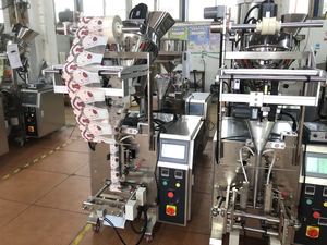 Máquina automática de llenado de polvo de cacao y café de 20G, máquina de envasado de polvo de suero de leche Poterin - Product Image 5