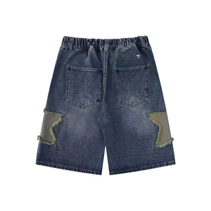 Shorts en jean délavé pour femme, coupe ample, avec appliques étoiles en patchwork - Product Image 3