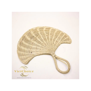 Éventail pliant en rotin naturel tressé, écologique, design rustique décoratif, à fixer au mur pour la décoration intérieure, par Vietchoice - Product Image 1