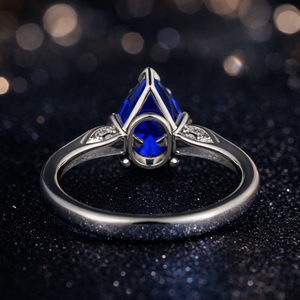 Anillo de Compromiso de Lujo con Diamante Corte Pera y Moissanita, Chapado en Oro de 14K - Product Image 2