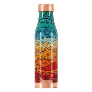 Carafe en cuivre pour hôtel de luxe, bouteille d'eau en cuivre, design minimaliste, vaisselle de voyage portable avec couvercle à vis - Product Image 5