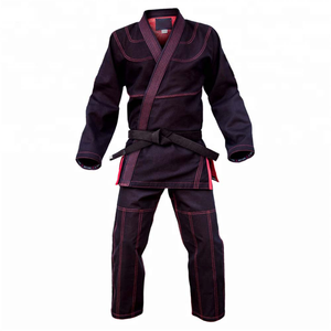 Traje de Karate Profesional Blanco de Corte Ajustado con Cinturón Incluido - Product Image 5