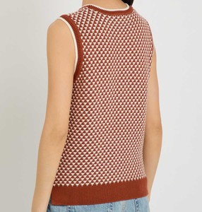 Pull sans manches en tricot pour femme à faible MOQ - Pull d'hiver personnalisé avec broderie - Doux, chaud, respirant, mode féminine en gros - Product Image 6