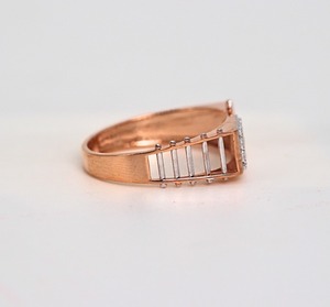 แหวนทองคำแท้ 14K สีเหลือง ประดับเพชรทรงกลม 1 กะรัต เพาะเลี้ยงในห้องปฏิบัติการ ขัดเงาอย่างดี แหวนแต่งงานสำหรับผู้หญิง สี D ถึง G ระดับความสะอาด IF SI2 - Product Image 4