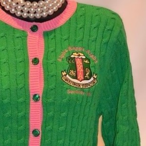 Cardigan en tricot vert pour femme, manches longues, col rond, boutonné, couleur unie, style preppy, épais, en acrylique, double boutonnage, vintage - Product Image 4