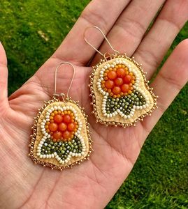 Boucles d'oreilles élégantes brodées de perles pour mariée, faites à la main, bijoux de déclaration pour mariage et fête, cadeau pour femme - Product Image 4