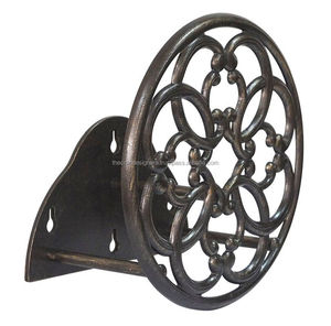 Soporte de Pared para Manguera de Hierro Resistente a la Intemperie para Uso Durante Todo el Año que Garantiza un Rendimiento Duradero en Exteriores - Product Image 1