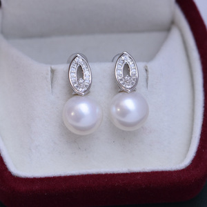 Freshwater 9-10mm S925 <b>Silver</b> Women's <b>Earrings</b> Strong Light Purple <b>Pearl</b> with Fine Flaws Minimalist Design Earstuds - Product Image 4