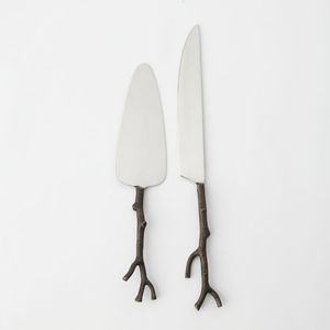 Cuchillo de metal premium para tartas de boda con acabado de espejo para servir tartas con elegancia - Product Image 2