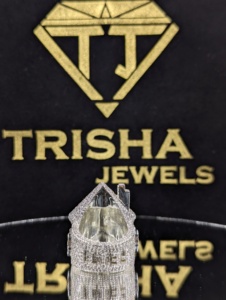 Anillo de Diamantes Moissanite VVS con Forma de Casa, Plata de Ley 925, Totalmente Cubierto de Diamantes, Joyería Hip Hop Personalizada de Trisha Jewels - Product Image 3