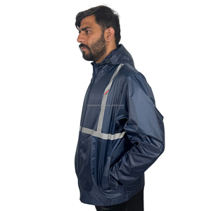 Veste coupe-vent d'extérieur pour hommes de marque personnalisée veste coupe-vent à capuche légère en tissu écologique imperméable pour hiver pour homme - Product Image 4