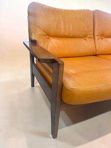 Luxury Tan Leather <b>Sofa</b> Three Seater Modern <b>Wooden</b> <b>Frame</b> Cushioned Seats Premium Living Room Furniture Eco-Friendly Transitional - Product Image 5
