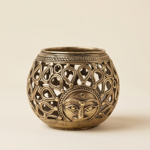 Support de bougie chauffe-plat, porte-stylo et panier en laiton Dhokra, artisanat tribal en métal, décoration maison et bureau - Product Image 1