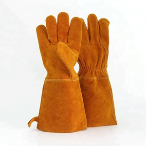 Custom logo Welding gloves Anti slip Gloves Printed Welder Welding Gloves <b>Kitchen</b> Wholesale Rate OEM Custom Welding Gloves - Product Image 3