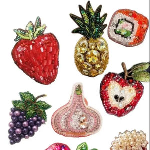 Ensemble de broches en perles de verre, motifs fruits, légumes, animaux et plantes, avec sequins, pour femmes, décoration de vêtements, sacs, chapeaux et bijoux - Product Image 1