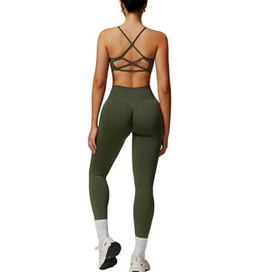 Conjunto de Yoga sin Costuras de 2 Piezas, Top Corto de Cintura Alta y Leggings de Color Sólido con Espalda Cruzada, Ropa Deportiva para Mujer - Product Image 1