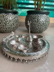 Collection Royal Look Aarna : Ensemble de vaisselle contemporain fait main en argent allemand, idéal pour les mariages, événements, promotions et cadeaux d'entreprise - Product Image 6