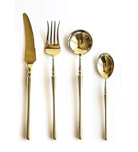 Juego de Cubiertos de Acero Inoxidable Sostenible con un Brillo Refinado en Tonos Cálidos y Glamurosos que Crea un Ambiente Festivo y Acogedor para Cenar - Product Image 3