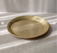 Plateau de service ovale en métal argenté de style arabe moderne personnalisé luxueux, fait à la main, réutilisable, plateau décoratif pour aliments