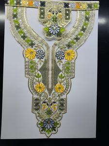 Patchs à coudre en organza dentelle miel à col rond avec broderie de sequins pour saris, robes, chemisiers et kurtis pour femmes - Product Image 5