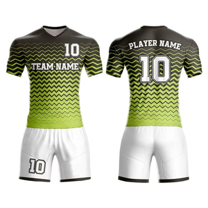 Fournisseur de vêtements de football exceptionnels, qualité fantastique, maillots en polyester à séchage rapide pour l'entraînement et les matchs, uniformes d'équipe de football - Product Image 4
