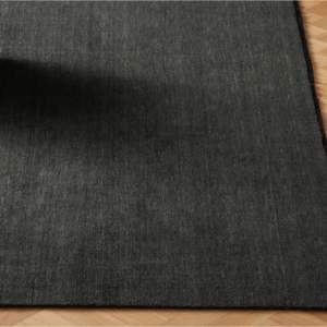 Alfombra Moderna Personalizada de Diseño Transcendental a Cuadros Negros, Estilo Persa, Hecha a Mano con Lana, Apta para Mascotas, Antideslizante y Acolchada - Product Image 3