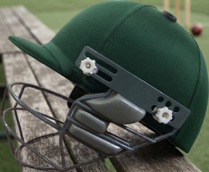 Casque de cricket personnalisé, fabrication OEM, marque privée, commandes en gros et approvisionnement en gros pour les marques internationales de cricket - Product Image 4