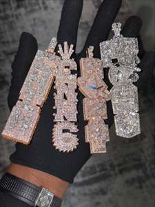 RAMDUT Colgante de Plata de Ley con Moissanita Engastada en Canal, Joyería de Declaración Estilo Hip Hop Iced, Moda Streetwear Unisex, Bling, Venta al por Mayor - Product Image 1
