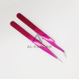 Pinces professionnelles pour extensions de cils, couleur rose métallique, pointe droite et courbée, avec étui magnétique. - Product Image 2