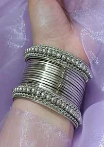 ชุดปาร์ตี้งานแต่งงานเจ้าสาวสุดพรีเมี่ยมกำไลข้อมือแคชเมียร์ประดับมุกหลากสีทองหลายสี - Product Image 5