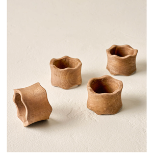 Ronds de serviette en bois avec découpe ondulée des deux côtés, creux, pour décoration de table de mariage et de banquet - Product Image 1