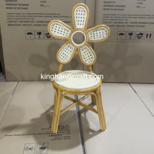 Silla Infantil de Ratán Natural Hecha a Mano para Alquiler en Eventos, Bodas, Fiestas de Cumpleaños, Decoración, Fotografía - Product Image 5