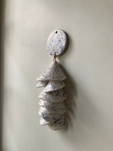 Décoration murale minimaliste moderne, art mural pour la maison, décoration de salon, suspensions murales de qualité supérieure, arts décoratifs pour la maison par UO INDIA - Product Image 2