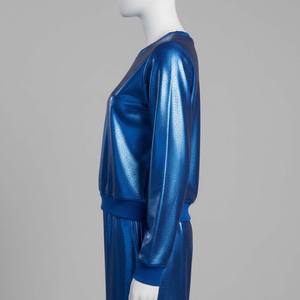 Sudadera de Invierno Personalizada para Mujer, Glam-Sport, Azul Real, Satinado Brillante, 100% Algodón, Venta al Por Mayor, Sudadera de Alta Gama con Manga Larga - Product Image 3