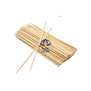 Les meilleures ventes : Brochettes en bambou durables, solides et jetables pour barbecue, viande, kebab, apéritifs et traiteur - Product Image 1