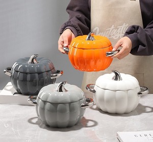 Juego de Tazones de Cerámica de 2000 ml de Capacidad, con Tapa, Forma de Calabaza, Asas Plateadas, Acabado Brillante, Libre de BPA - Product Image 1