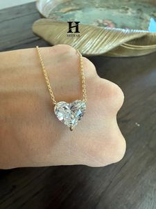 Pendentif solitaire en diamant de laboratoire taille cœur certifié IGI, or jaune 14 carats, collier cœur romantique pour femme, bijoux fins - Product Image 3