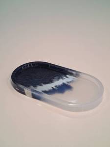 Contemporary Dual Tone Resin Tray – Artistic Oval Catchall Organizer for Jewelry, Keys & Minimal Home <b>D</b>écor - Product Image 4